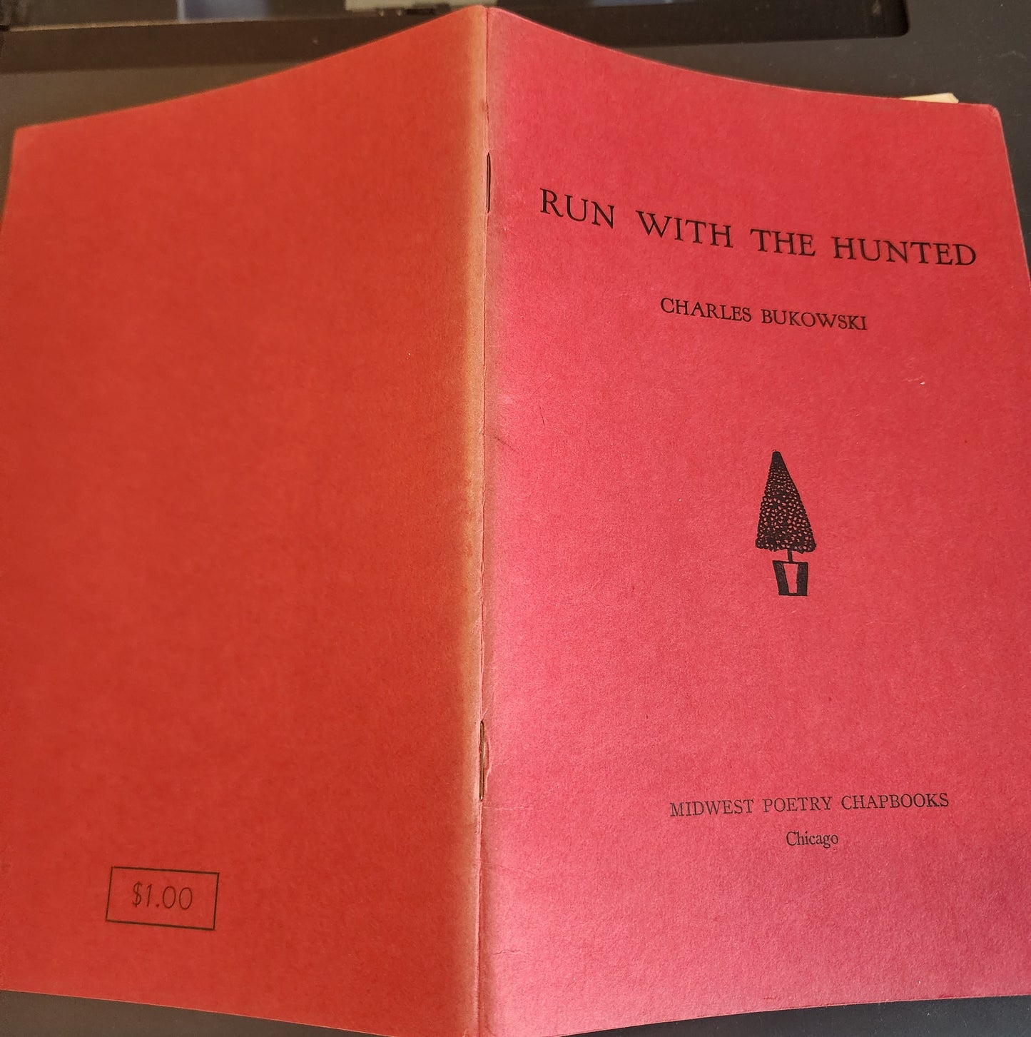 Run with the Hunted -- Midwest Poetry Chapbooks (1962)